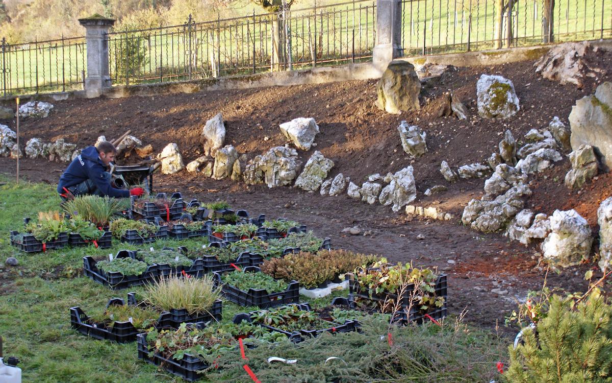 Garten-Bepflanzung_jangarten_historischer-garten_region-bern